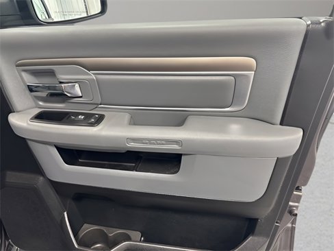 Used 2015 RAM 1500 Big Horn image 29