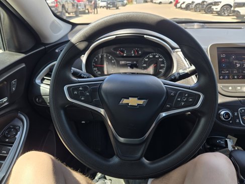 Used 2022 Chevrolet Malibu LT image 8