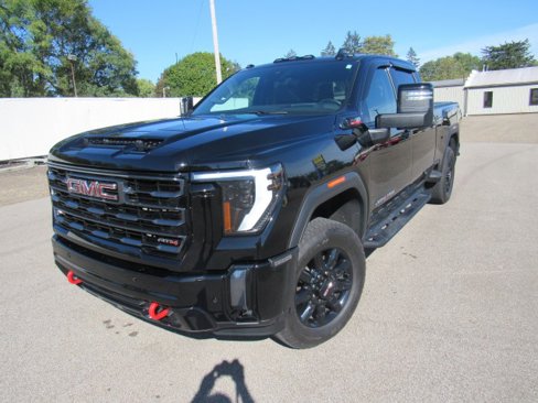 Used 2024 GMC Sierra 2500 AT4 w/ Technology Package image 1