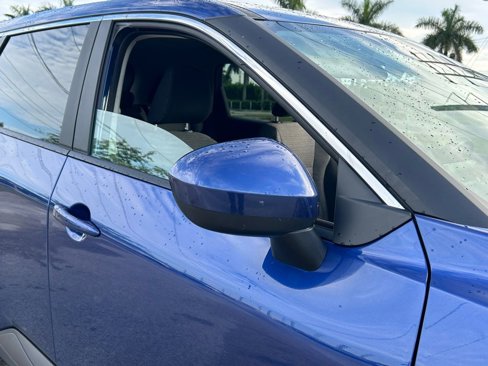 Used 2023 Nissan Rogue SV image 24