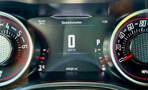 Used 2021 Dodge Challenger SXT image 22