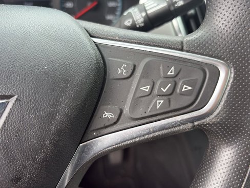 Used 2022 Chevrolet Equinox LS image 16