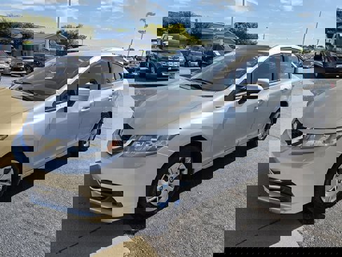Used 2015 Honda Civic LX image 7