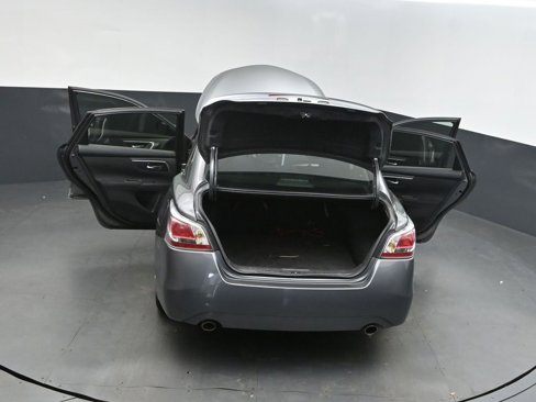 Used 2015 Nissan Altima 2.5 SV w/ Convenience Package image 49