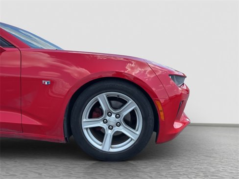 Used 2017 Chevrolet Camaro LT image 21