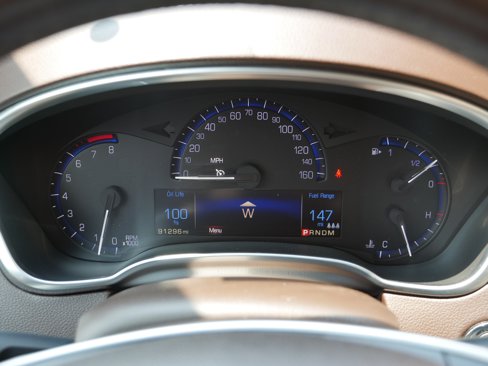 Used 2014 Cadillac SRX Luxury w/ Driver Awareness Package image 16