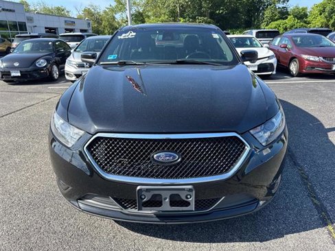 Used 2018 Ford Taurus SHO w/ Driver Assist Package image 7