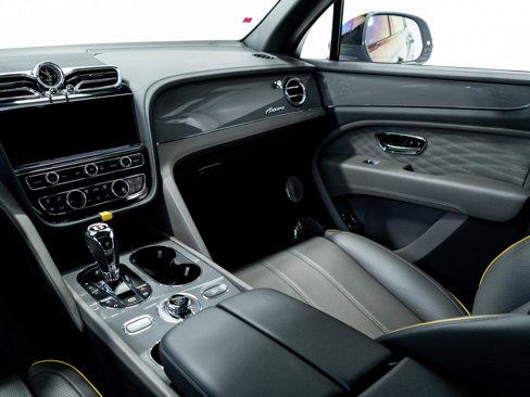 Certified 2024 Bentley Bentayga Extended Wheelbase image 28