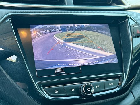 Certified 2021 Chevrolet TrailBlazer LT w/ Convenience Package image 14