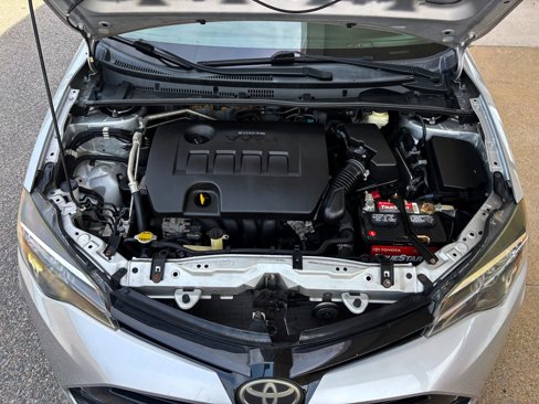 Used 2017 Toyota Corolla LE image 24
