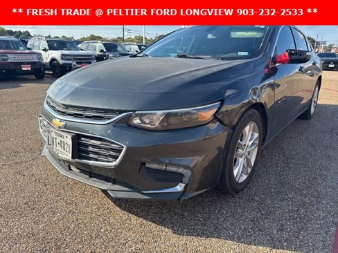 Used 2017 Chevrolet Malibu LT image 3