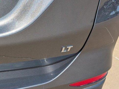 Used 2023 Chevrolet Equinox LT image 7