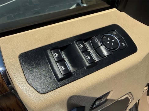 Used 2018 Ford F150 Lariat w/ Equipment Group 502A Luxury image 19
