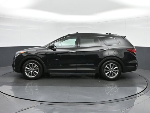 Used 2019 Hyundai Santa Fe XL SE image 4