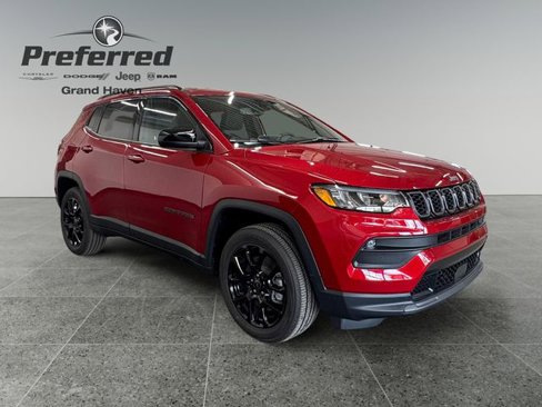 New 2026 Jeep Compass Latitude image 3