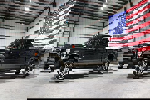 Used 2015 Ford F250 King Ranch w/ FX4 Off-Road Package image 4