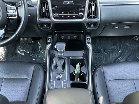 Used 2021 Kia Sorento S w/ Panoramic Sunroof Package image 44