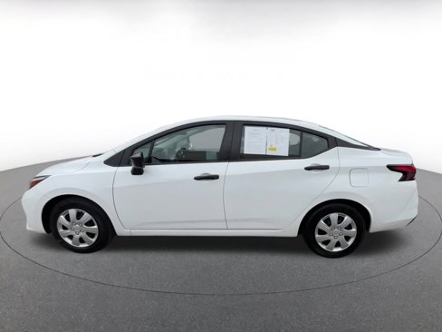 Used 2024 Nissan Versa S image 9