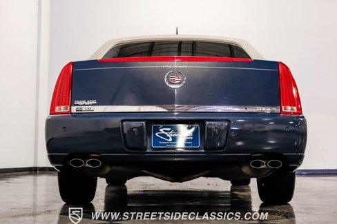 Used 2008 Cadillac DTS Luxury III image 33