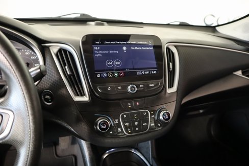 Used 2023 Chevrolet Malibu LT image 5