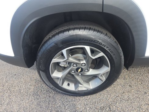 Used 2024 Chevrolet Trax LT image 6