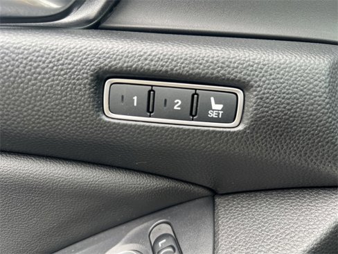 Used 2021 Honda Accord EX-L image 21