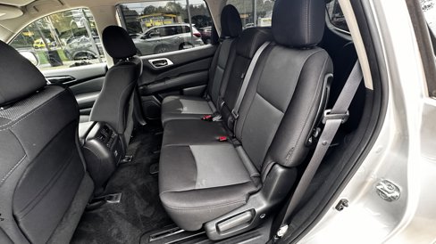 Used 2018 Nissan Pathfinder S image 23