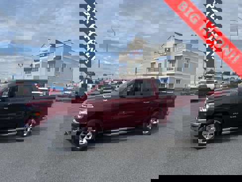 Used 2020 RAM 1500 Big Horn image 1