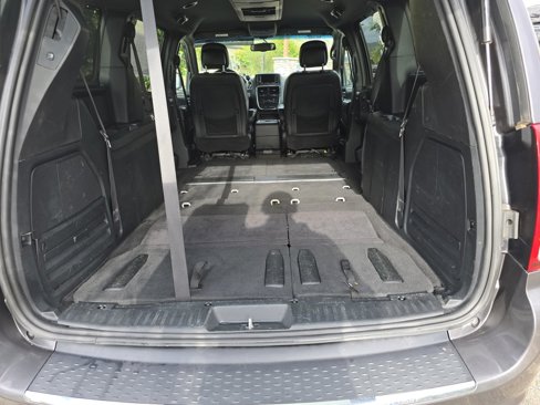 Used 2017 Dodge Grand Caravan GT image 40