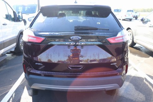 Used 2024 Ford Edge SEL image 6