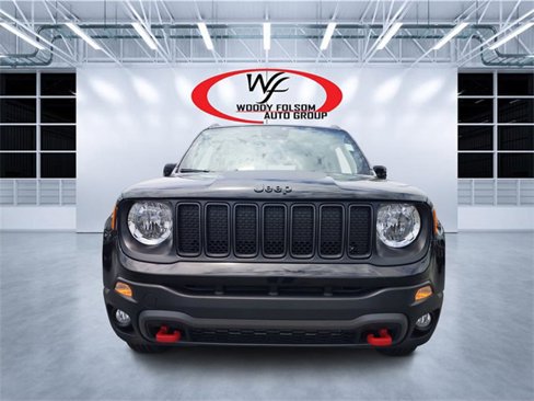 Used 2023 Jeep Renegade Trailhawk w/ Trailer Tow Group image 8