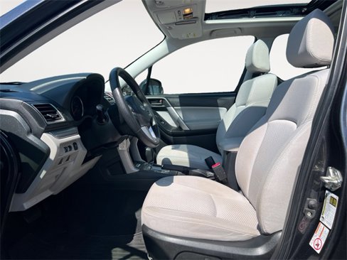 Used 2017 Subaru Forester 2.5i Premium w/ Protection Package #1 image 9