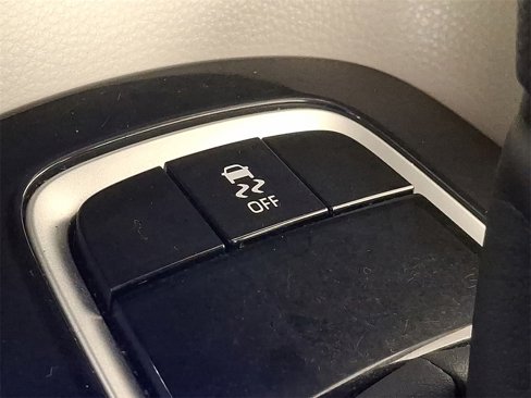 Used 2022 Toyota Corolla LE image 25