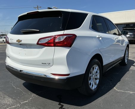 Used 2020 Chevrolet Equinox LT w/ Driver Convenience Package image 13