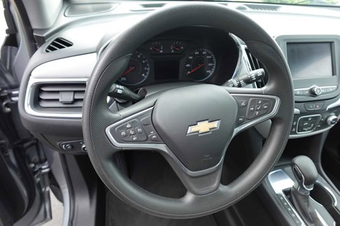 Used 2023 Chevrolet Equinox LS image 13