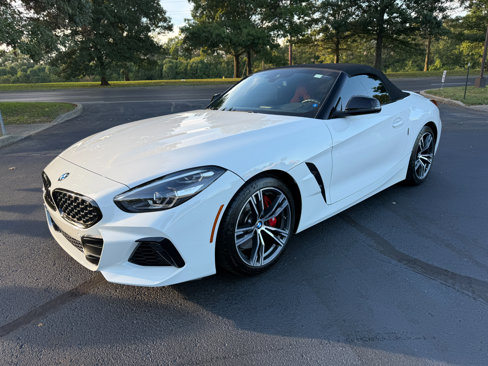 Used 2022 BMW Z4 M40i w/ Premium Package image 5