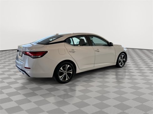 Used 2022 Nissan Sentra SV image 12