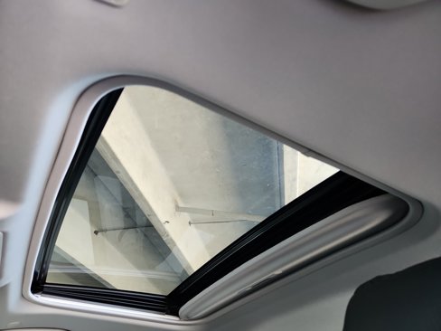 Used 2025 Toyota RAV4 XLE image 33