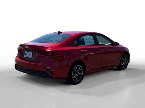 Used 2022 Kia Forte LXS image 5