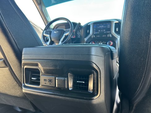Used 2021 Chevrolet Silverado 1500 LT Trail Boss w/ LPO, Dark Essentials Package image 22