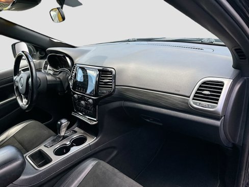 Used 2021 Jeep Grand Cherokee Laredo X image 34