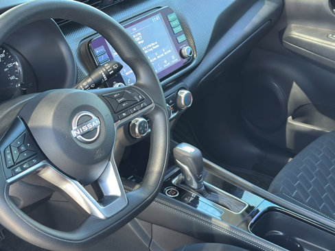Used 2024 Nissan Kicks SV w/ Interior Electronics Package image 10