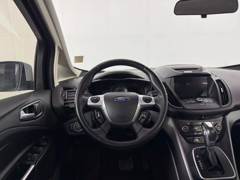 Used 2017 Ford C-MAX Energi SE w/ Equipment Group 401A image 18