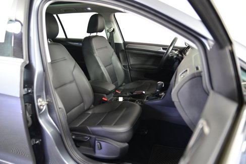 Used 2018 Volkswagen Golf Alltrack SE image 18