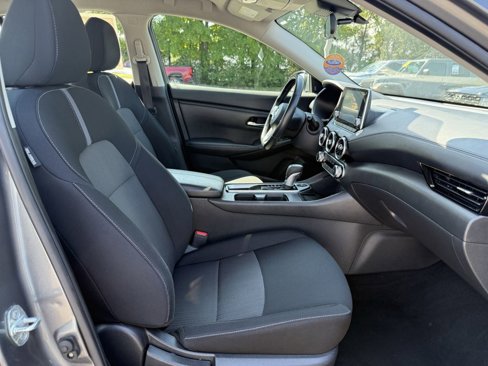 Used 2022 Nissan Sentra SV image 39