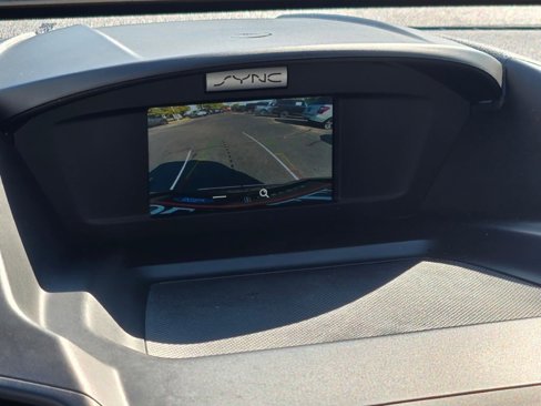Used 2018 Ford Escape SE image 24