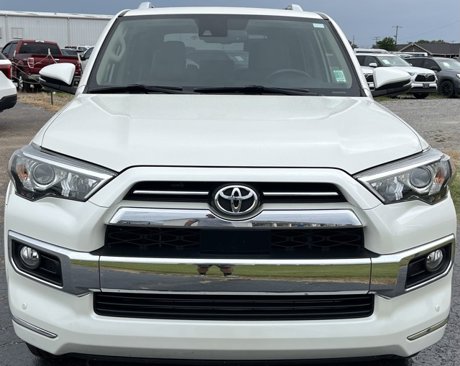 Used 2020 Toyota 4Runner Limited image 3