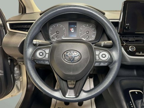 Used 2024 Toyota Corolla LE image 17
