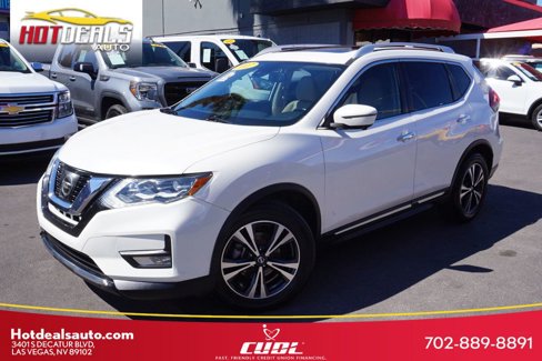 Used 2017 Nissan Rogue SL w/ SL Premium Package image 1
