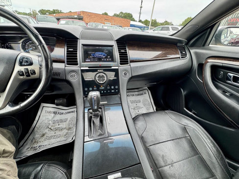 Used 2013 Ford Taurus Limited image 18